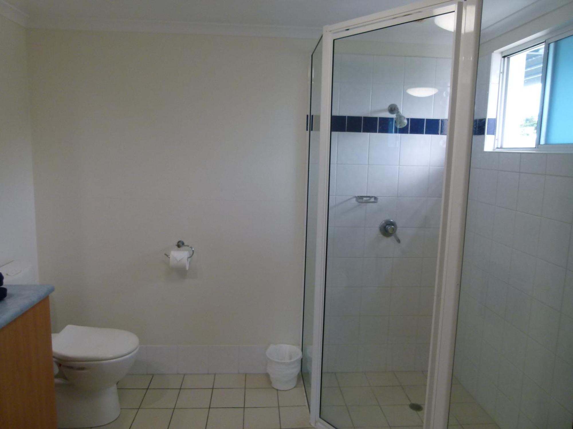 Madison Ocean Breeze Apartments Townsville Bagian luar foto