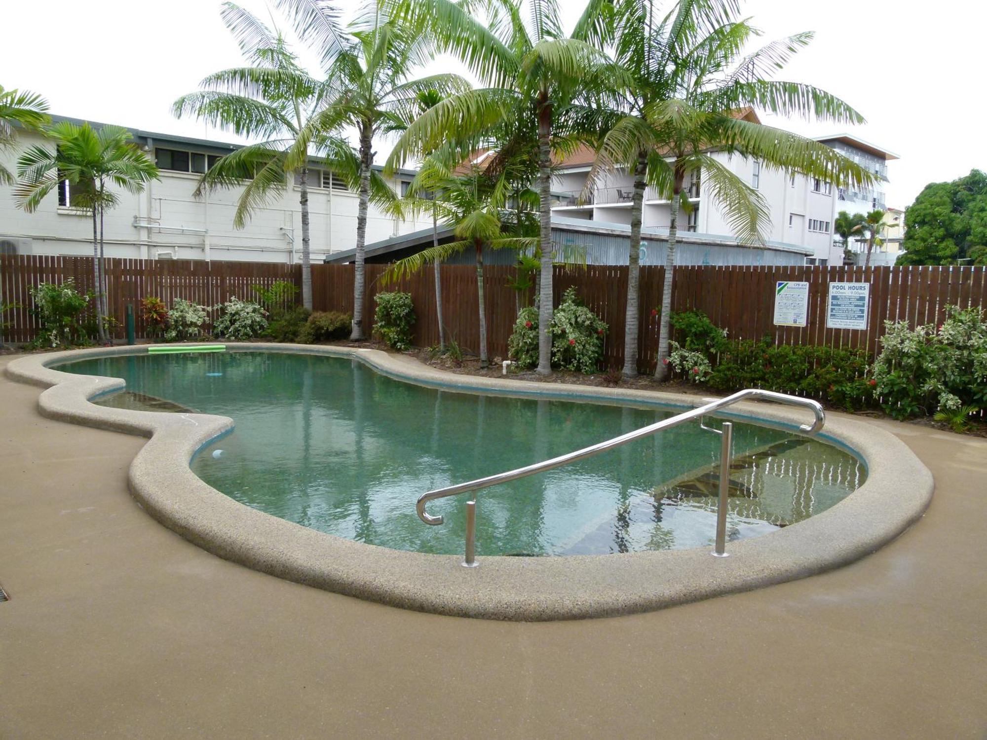 Madison Ocean Breeze Apartments Townsville Bagian luar foto
