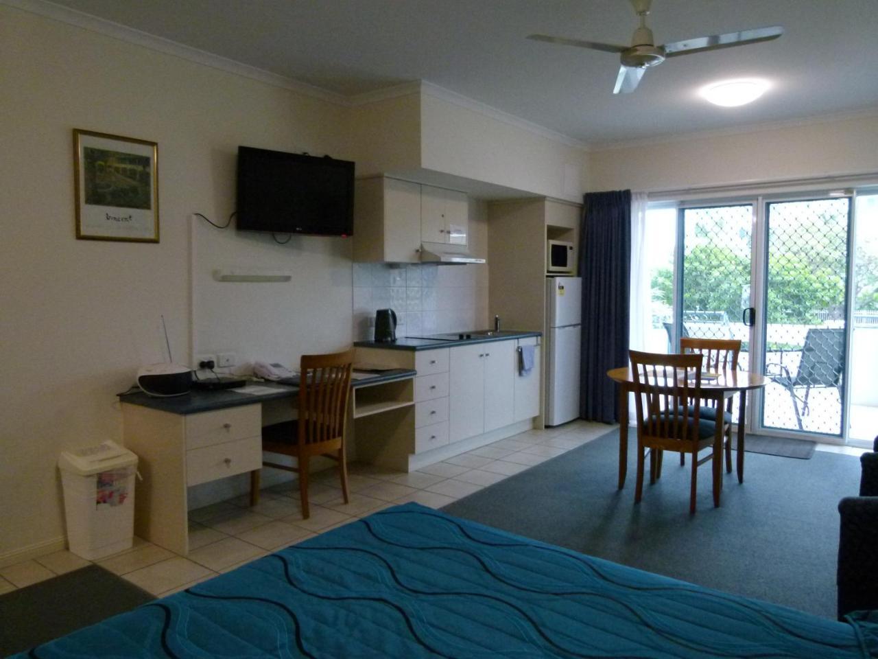 Madison Ocean Breeze Apartments Townsville Bagian luar foto