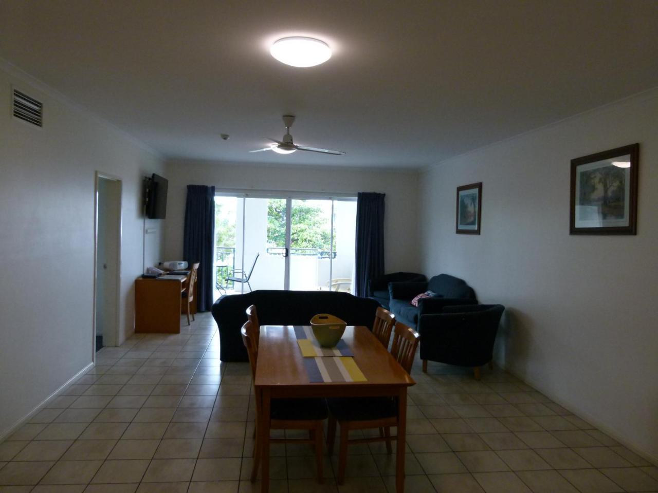 Madison Ocean Breeze Apartments Townsville Bagian luar foto