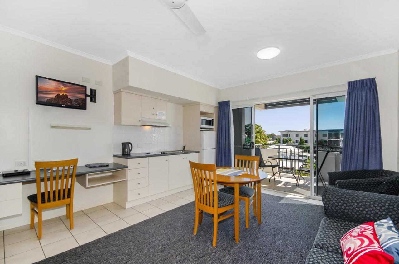 Madison Ocean Breeze Apartments Townsville Bagian luar foto