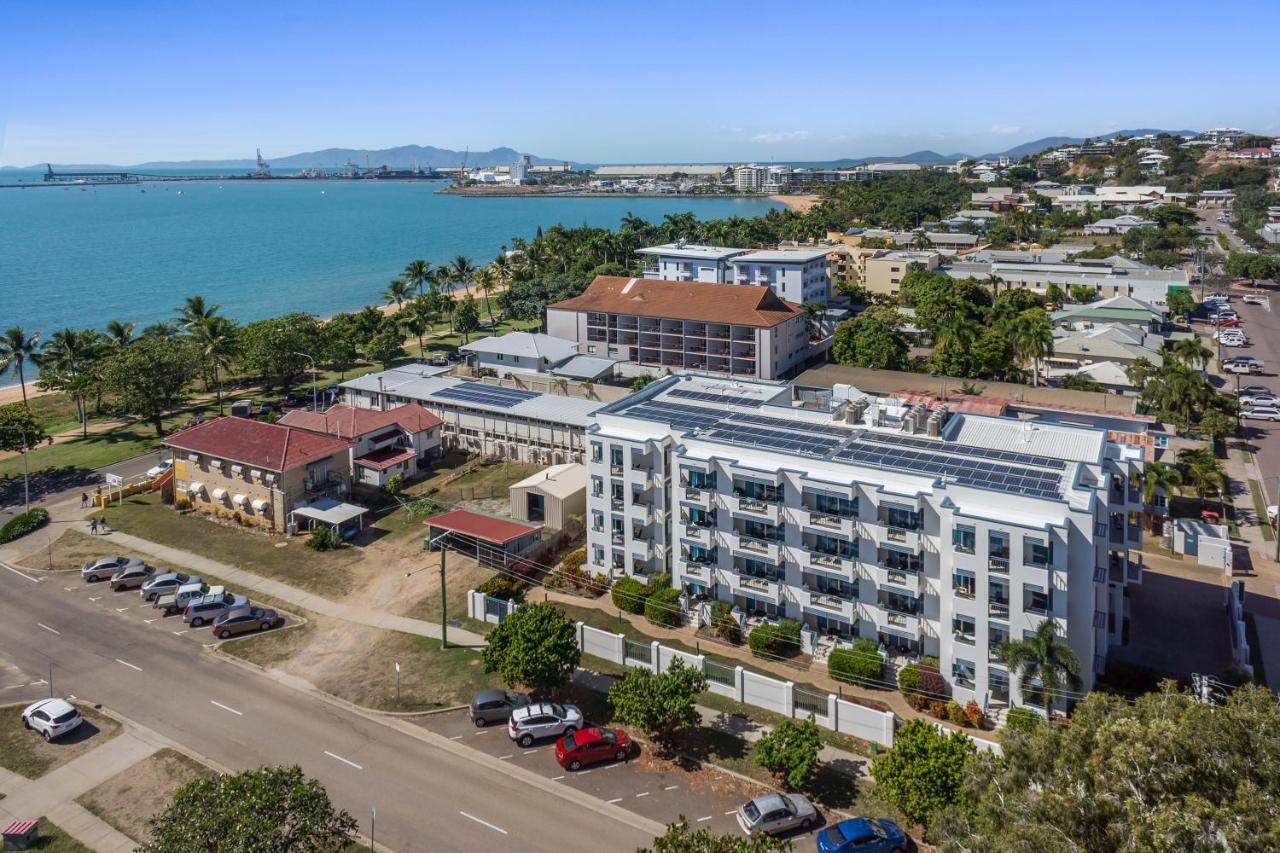 Madison Ocean Breeze Apartments Townsville Bagian luar foto